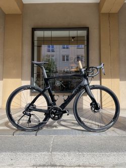 NOVÉ PINARELLO DOGMA F Vel.57