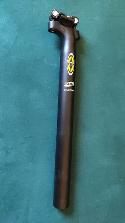 Prodám lehkou sedlovku Easton EA50, průměr 31.6mm, délka 350mm, váha 298g
