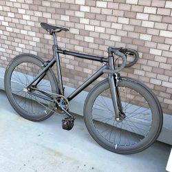 Santafixie raval mestské kolo