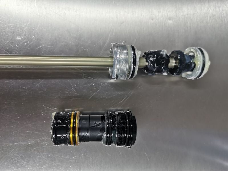 PREDNI VIDLICE SR Suntour Durolux 36 Boost EQ R2C2 PCS 160 15QLC2Ti-110 27.5 CTS Mat Black,NOVA