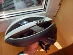Abus Viantor velikost M (52-58)