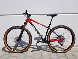 Rocky Mountain VERTEX Carbon 29" velikost L v nadstandartní výbavě