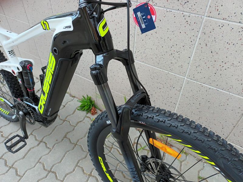 Celoodpružené horské elektrokolo Crussis E-Full 11.7