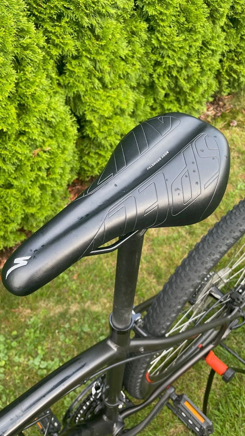 Prodám kolo Specialized Pitch Comp velikost 27.5, rám M v perfektním stavu!!!