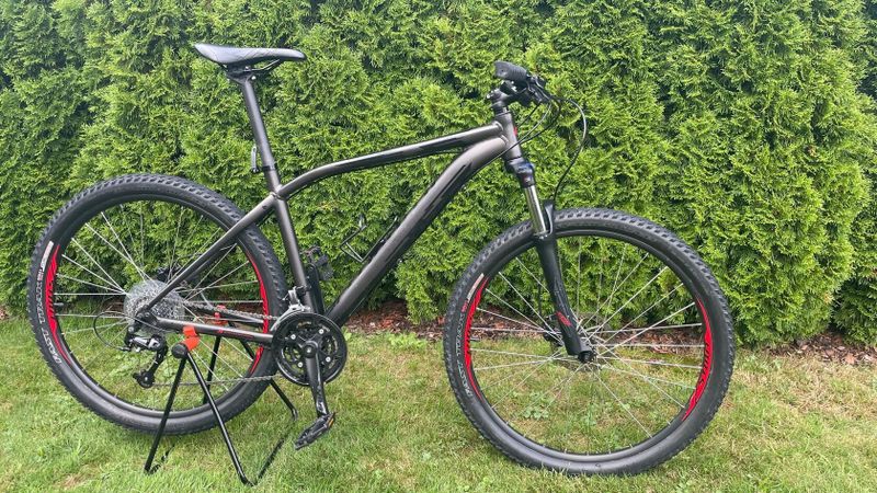 Prodám kolo Specialized Pitch Comp velikost 27.5, rám M v perfektním stavu!!!
