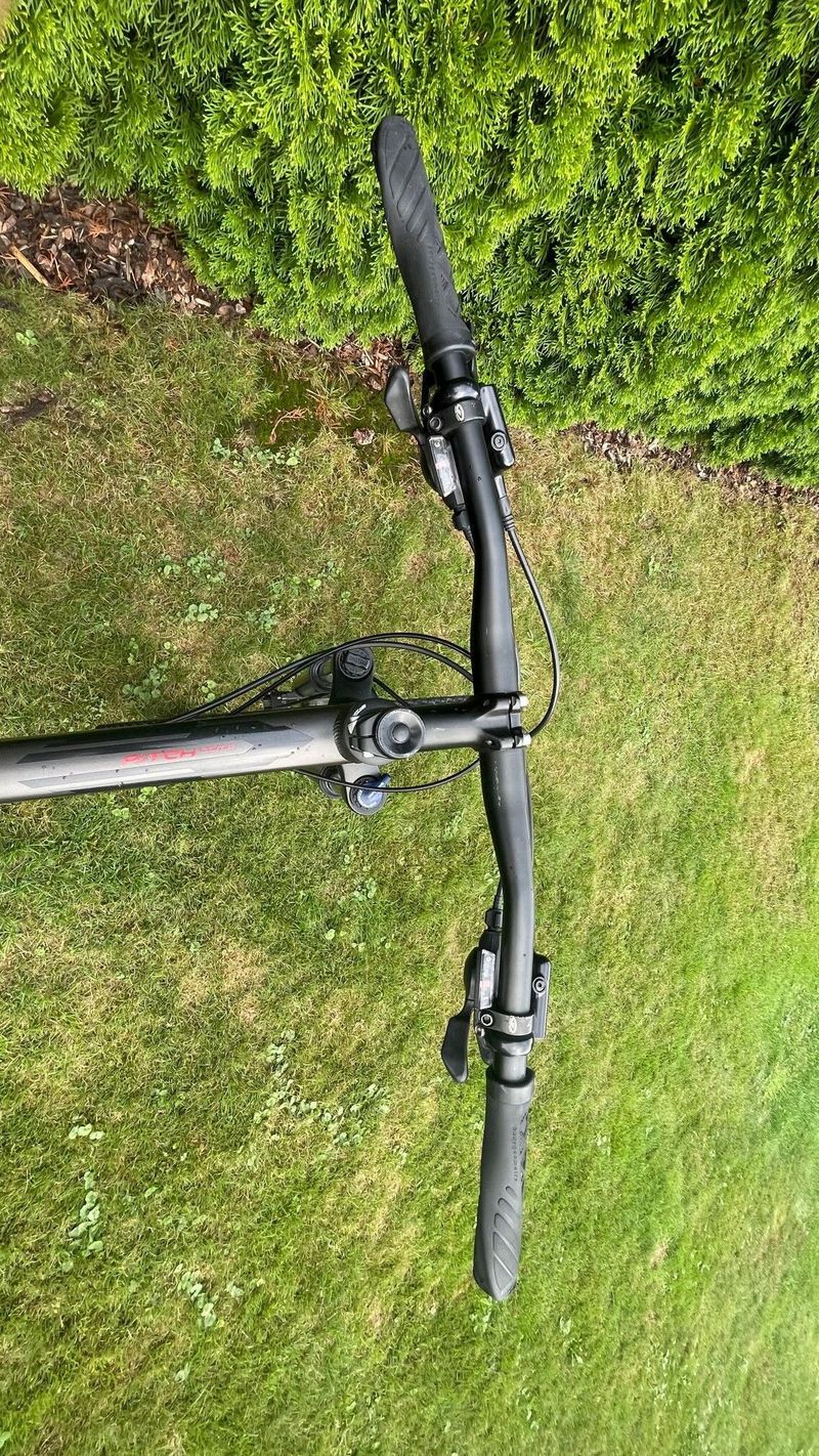 Prodám kolo Specialized Pitch Comp velikost 27.5, rám M v perfektním stavu!!!