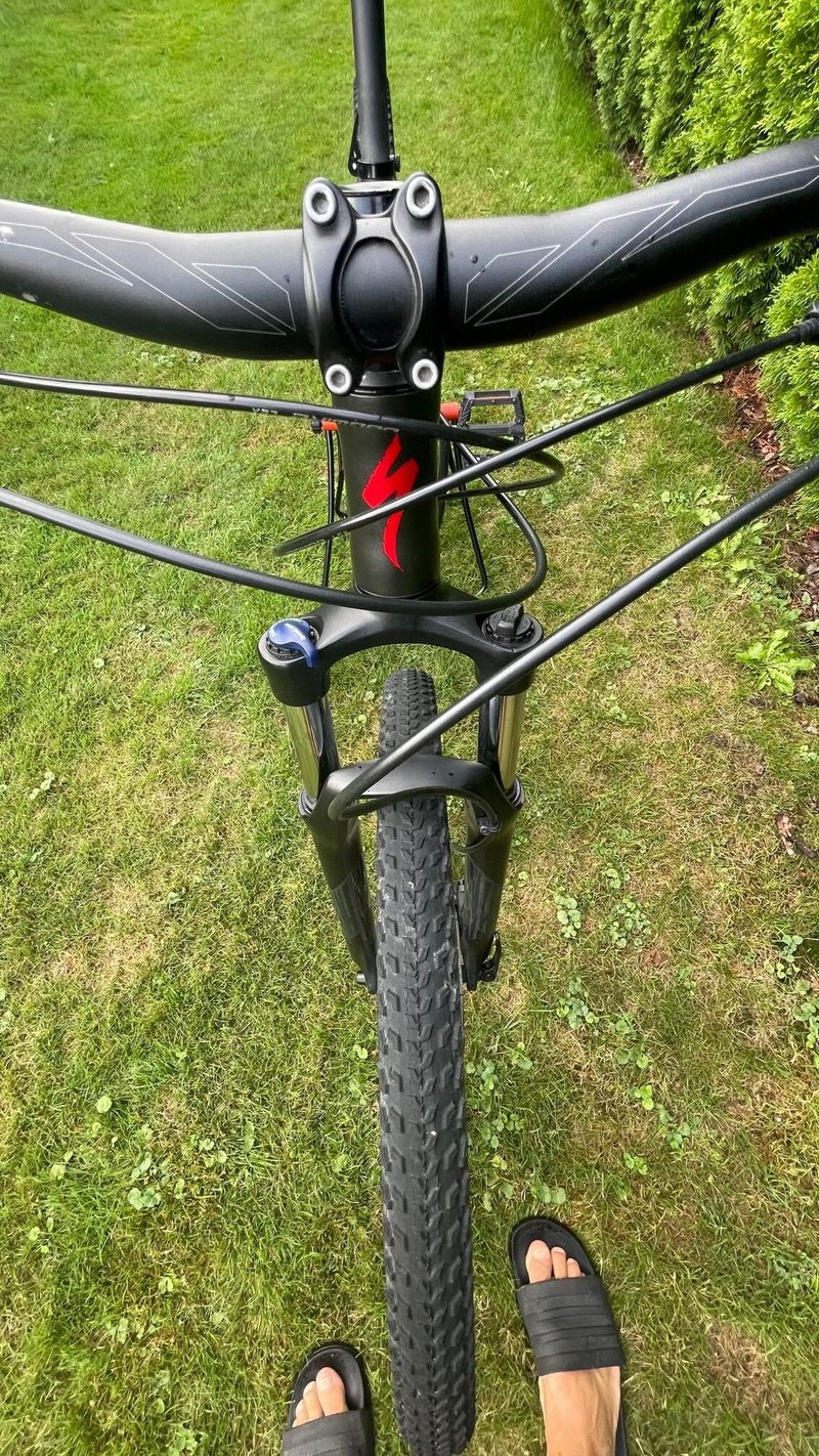 Prodám kolo Specialized Pitch Comp velikost 27.5, rám M v perfektním stavu!!!