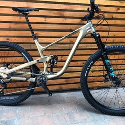 Kona PROCESS 134 CR - 29" - 2022 - Gloss Pewter .Sleva!!!