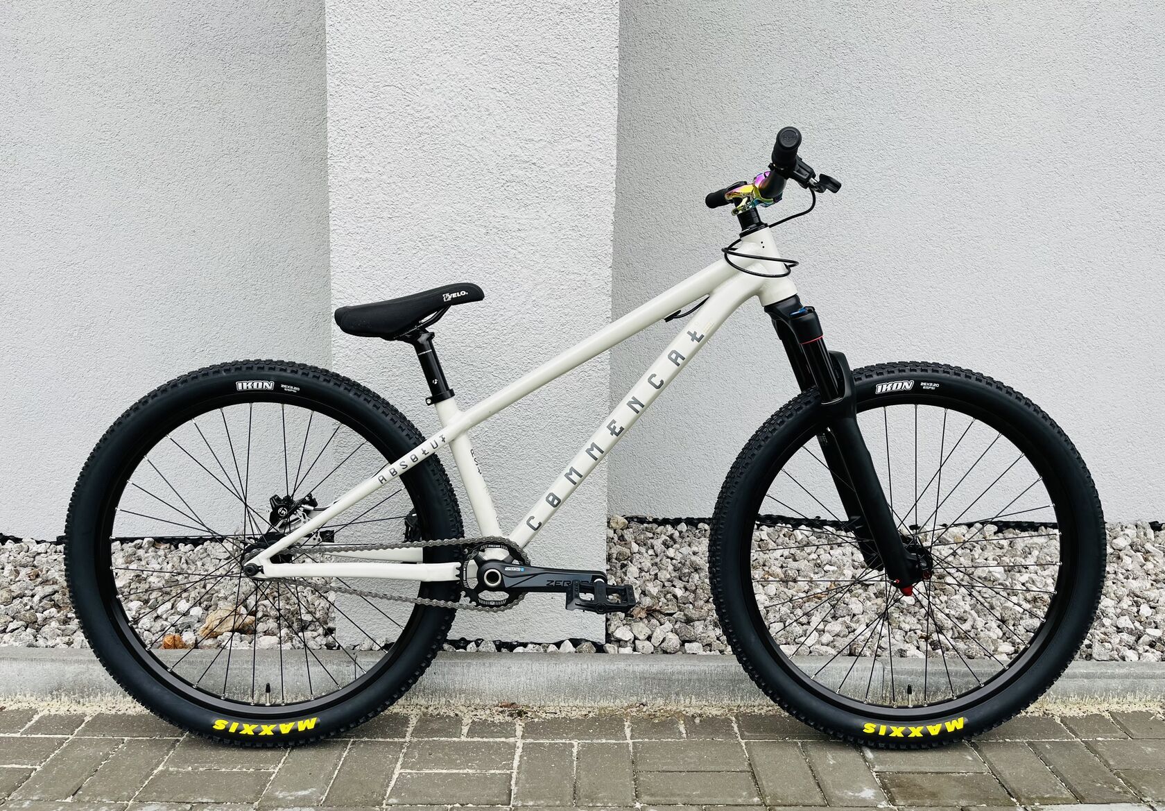commencal absolut dirt frame