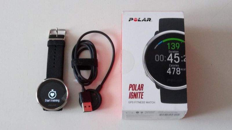 Pulsmetr Polar Ignite, sport tester, sportovní hodinky.