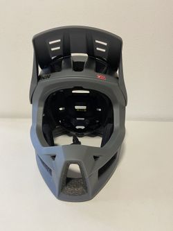 Integrální helma IXS Trigger FF graphite