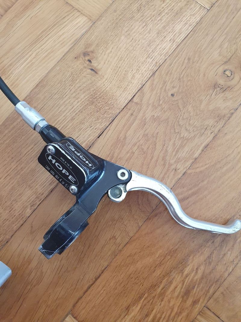 Hydraulická kotoučová brzda Hope M4 2002