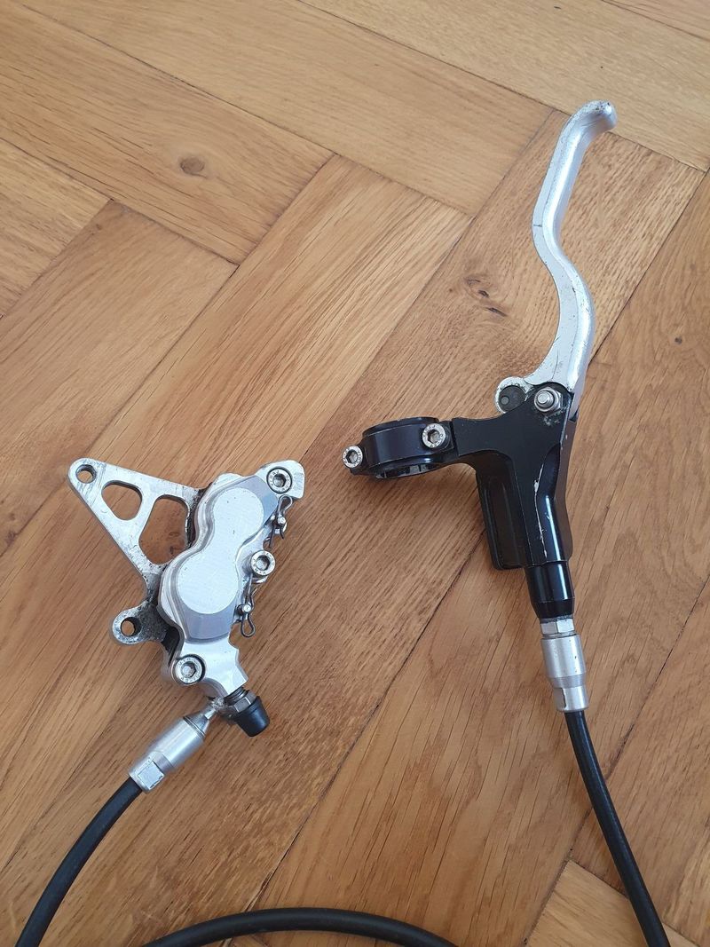 Hydraulická kotoučová brzda Hope M4 2002