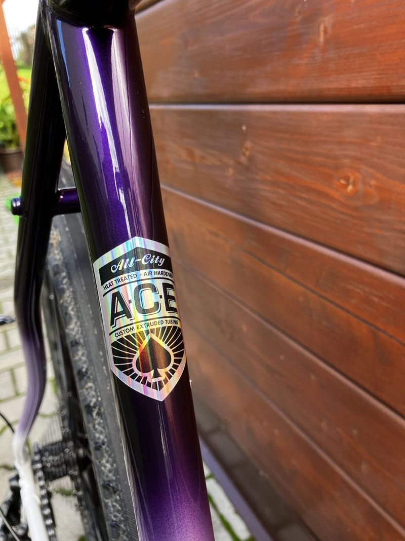 ALL-CITY COSMIC STALLION 55 cm