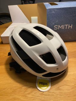 NOVÁ silniční helma Smith Trace (Mips) - M