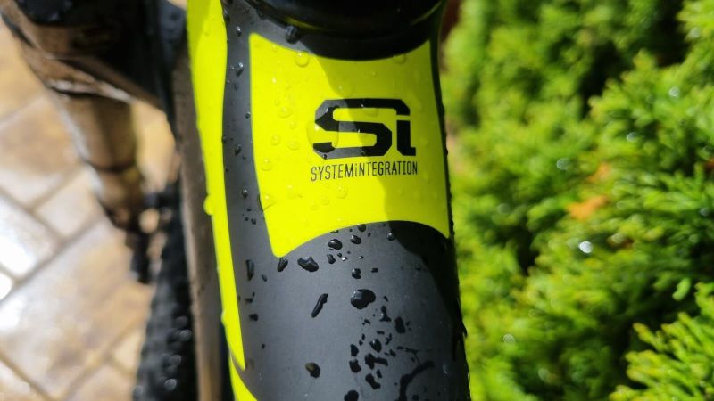 Prodávám 3 roky starého Cannondale FSI 1. Jako NOVÝ! Jetý pouze 1 rok REKREAČNE !.