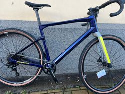 Nové Bmc URS Two, model 2023 vel L a M