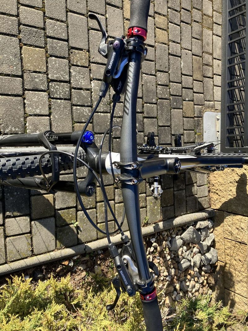 Specialized Epic Comp 29 s technologii Brain