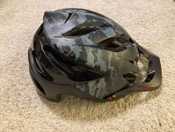 Helma TLD A3 Digi Camo Black
