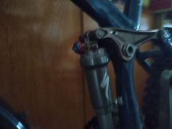 Celoodpružené kolo zelené specialized