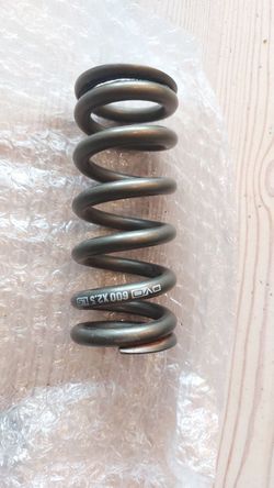 Pruzina DVO 600 x 2.5 LS