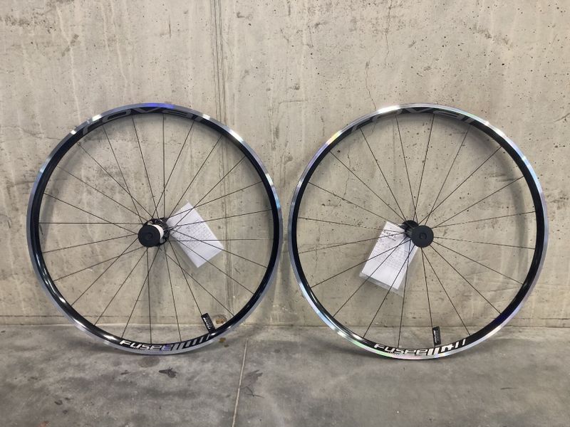 Nová zapletená kola - Specialized Roval SLX 23 Black ano/black