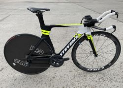 STEVENS SUPERTROFEO - časovkářský/triatlonový speciál - raketa v jízdě proti času - vel. rámu 54 cm