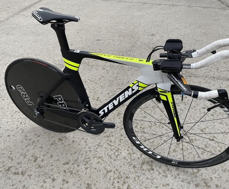 STEVENS SUPERTROFEO - časovkářský/triatlonový speciál - raketa v jízdě proti času - vel. rámu 54 cm