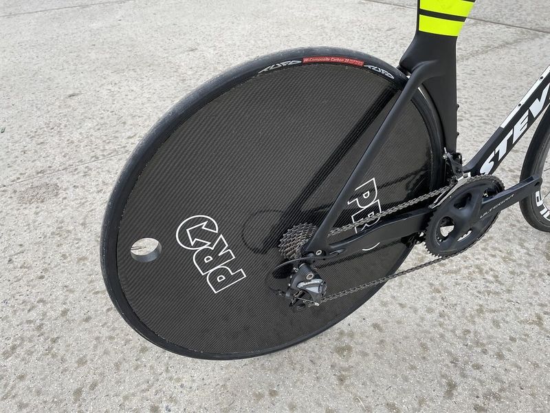 STEVENS SUPERTROFEO - časovkářský/triatlonový speciál - raketa v jízdě proti času - vel. rámu 54 cm