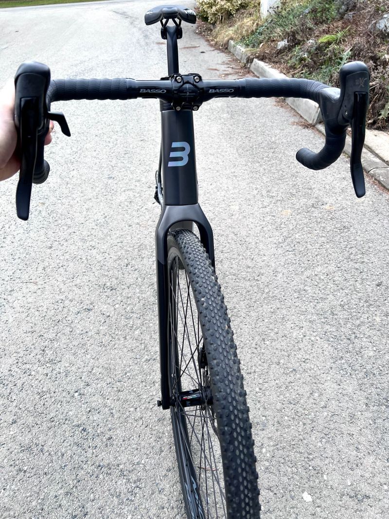 Gravel bike BASSO PALTA, vel. L, CAMPAGNOLO EKAR, model 2022