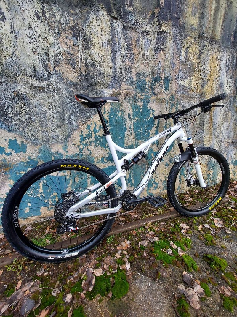 Celoodpružené kolo Author Patriot trail 3.0