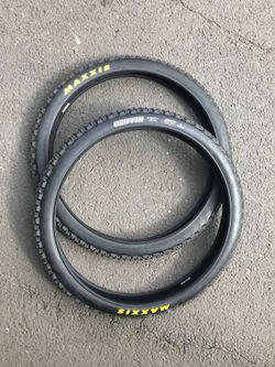 Prodám pláště maxxis Griffin 27.5 x 2.40