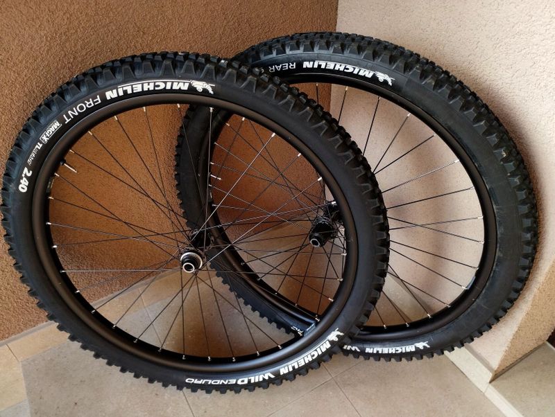 Zánovné kola Shimano Deore, rafik RYDE Rival 30 / 27,5 / nové plaste !!