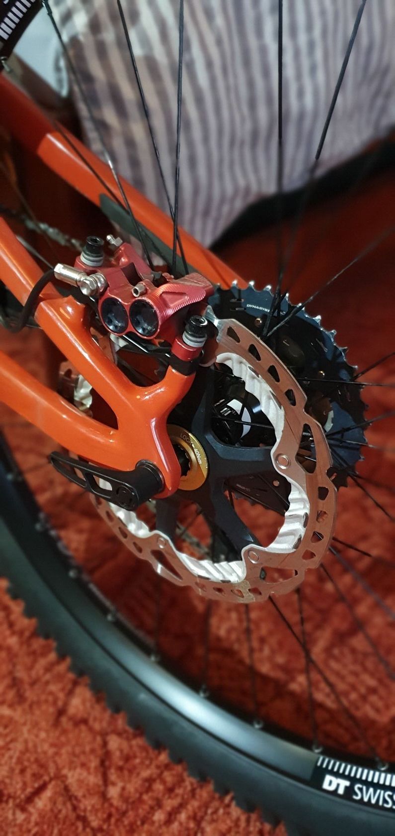 Prodám SANTA CRUZ NOMAD celokarbon CC 2019 vel L