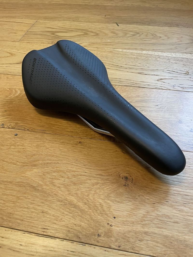 Sedlo Bontrager Arvada (nové)