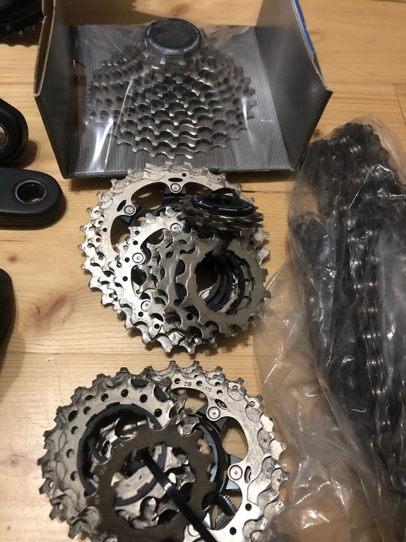 sada Shimano Ultegra Di2 2x11s mechanika, kompletní!