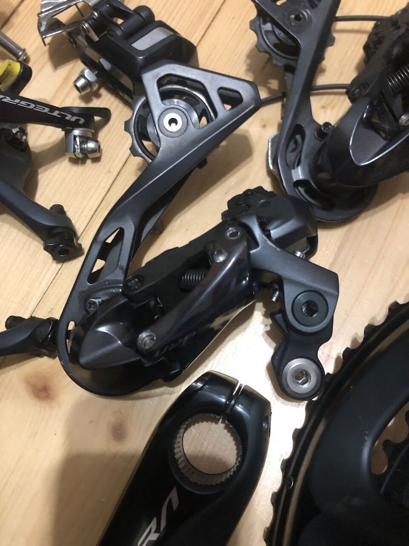 sada Shimano Ultegra Di2 2x11s mechanika, kompletní!