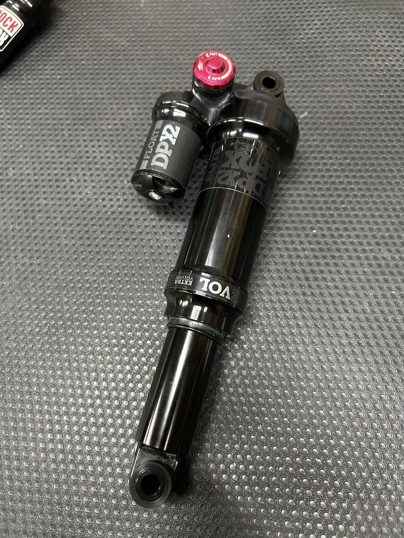 FOX DPX2 FLOAT 2020 Elite performance 230x60
