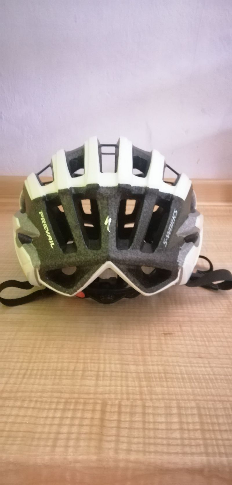 Helma Specialized s-works prevail II vent 2022