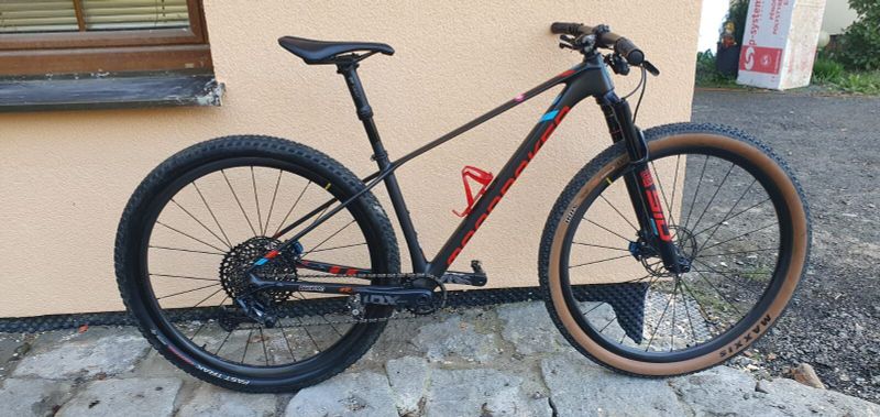 MONDRAKER PODIUM CARBON RR 2021