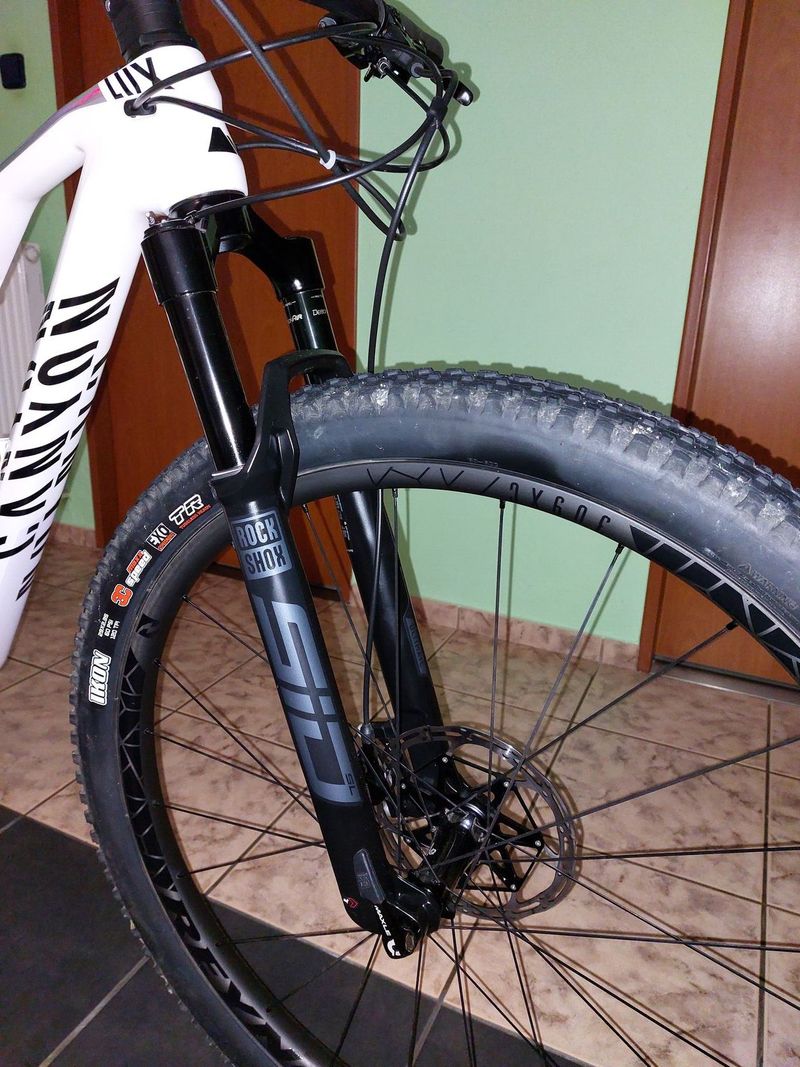 Horské kolo Canyon Lux CF SLX 9 LTD