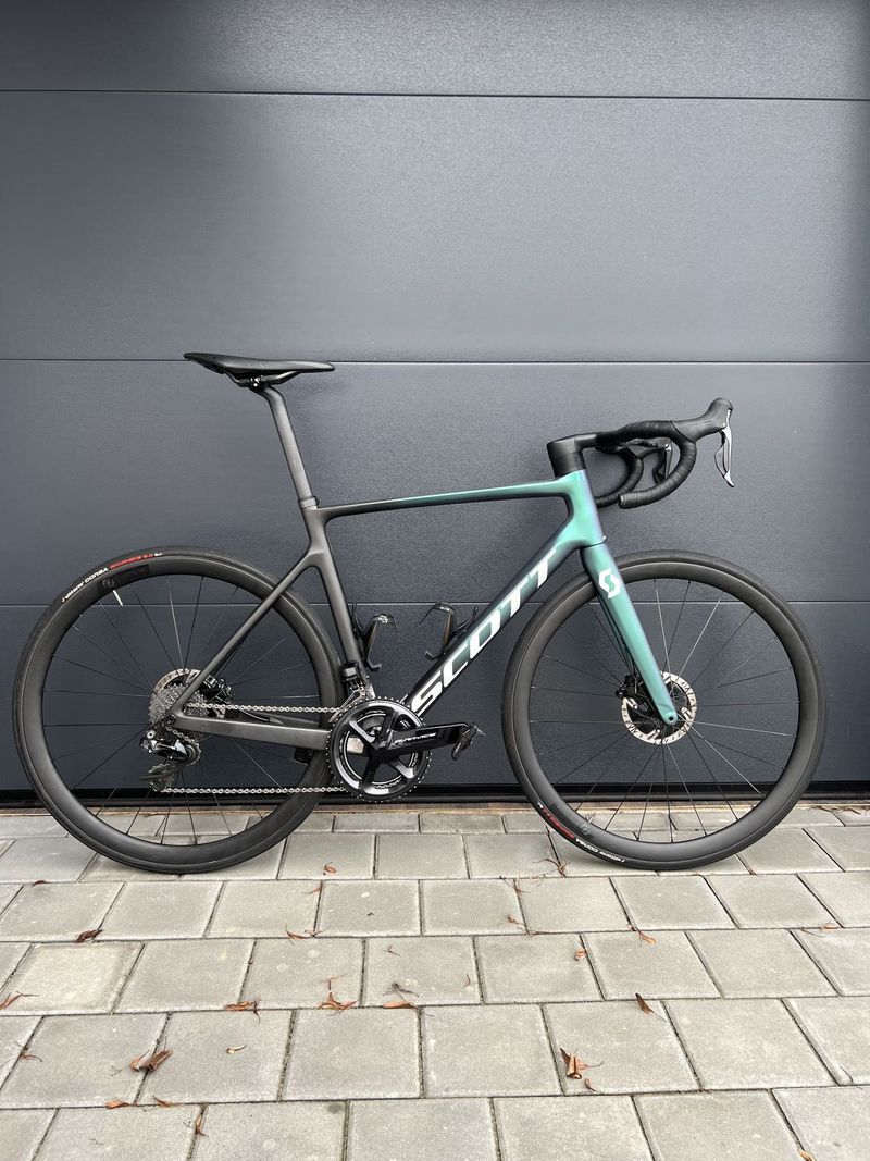 Scott Addict RC Pro velikost 56