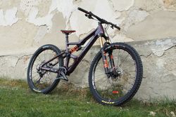 VÝPRODEJ! celoodpružené kolo 29" Orbea OCCAM M10 LT 2022 (vel. L, fialovo/oranžová)