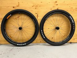 Karbonova zapletena kola Giant XCR 1