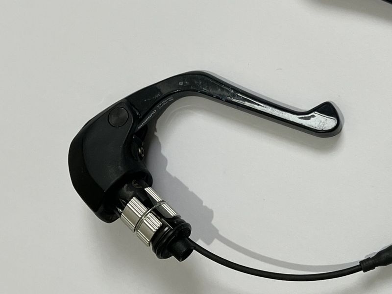 řazení pravé pár 11-k. Di2 + brzdové páky Dura-Ace