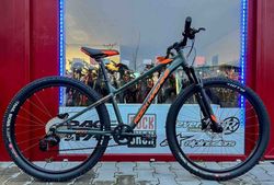 🔥🔥 SLEVA 1600 Kč 🔥🔥 Dětské kolo Rock Machine Blizz 27 HD, plná záruka, Garanční servis ZDARMA