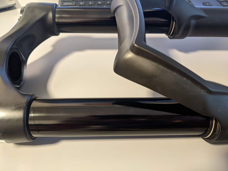 Marzocchi Bomber Z2 29" 140mm Boost 2022