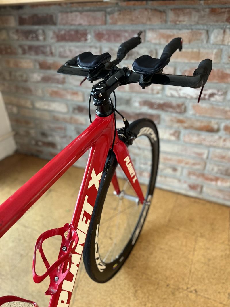Planet X Stealth - SRAM a Zipp 404