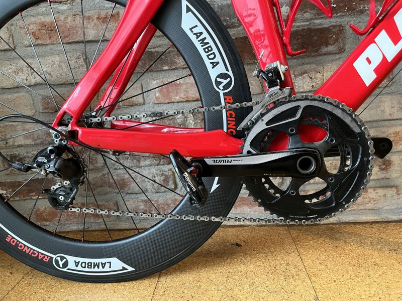 Planet X Stealth - SRAM a Zipp 404