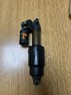 FOX Float X2 rozteč 212mm!!! TREK SLASH